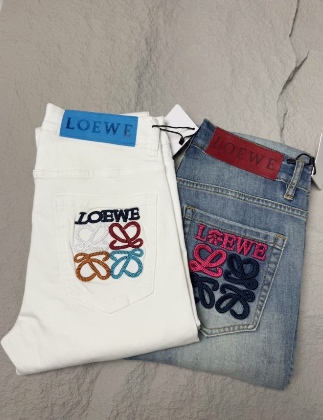 各品牌款式牛仔褲