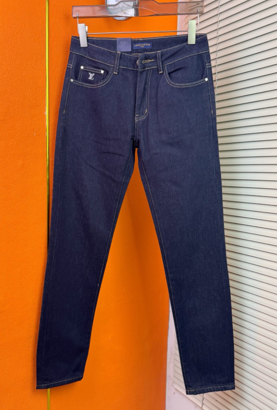 各品牌款式牛仔褲